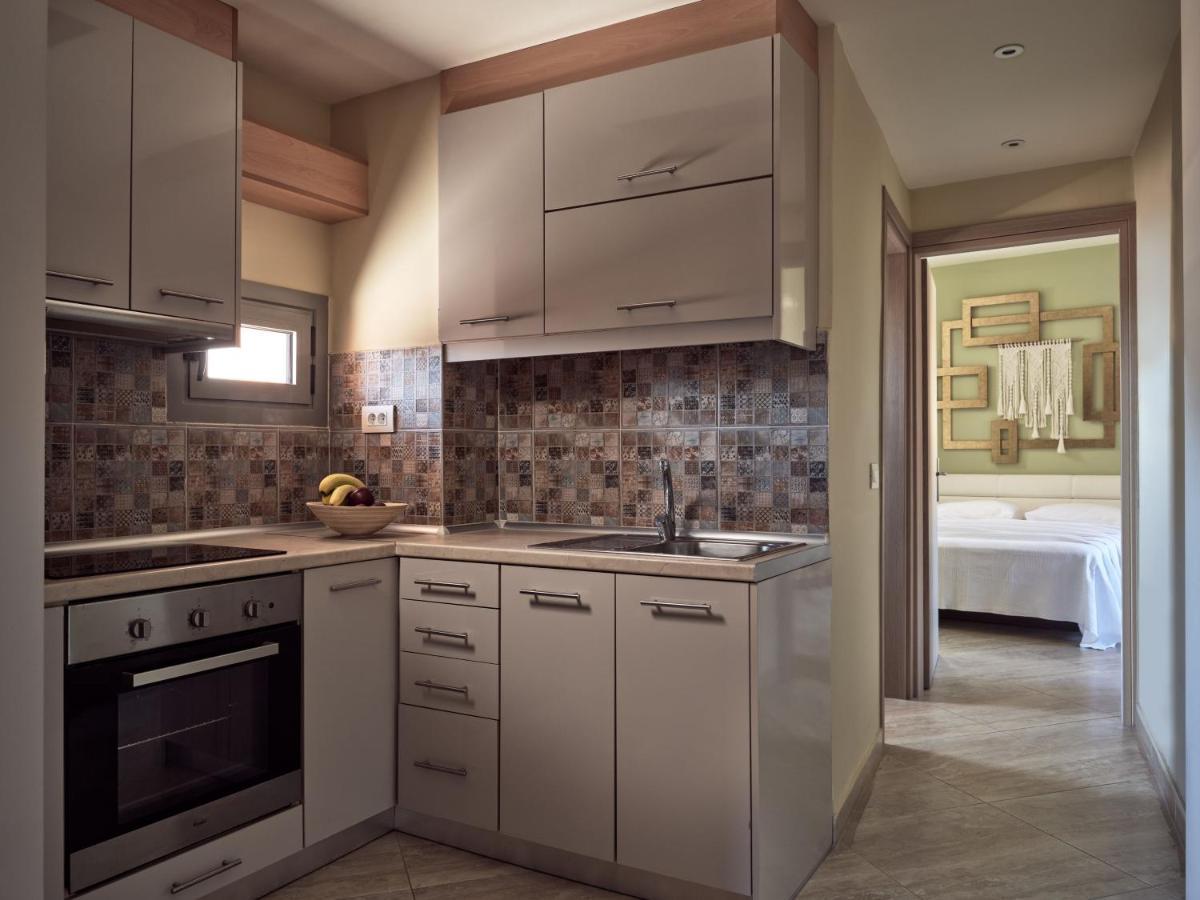 Laura Suites Закинтос Экстерьер фото